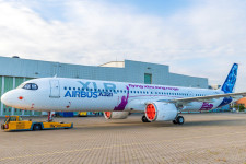 Már lefestették, mégis késik a Wizz Air által is megrendelt új repülő szolgálatba állítása