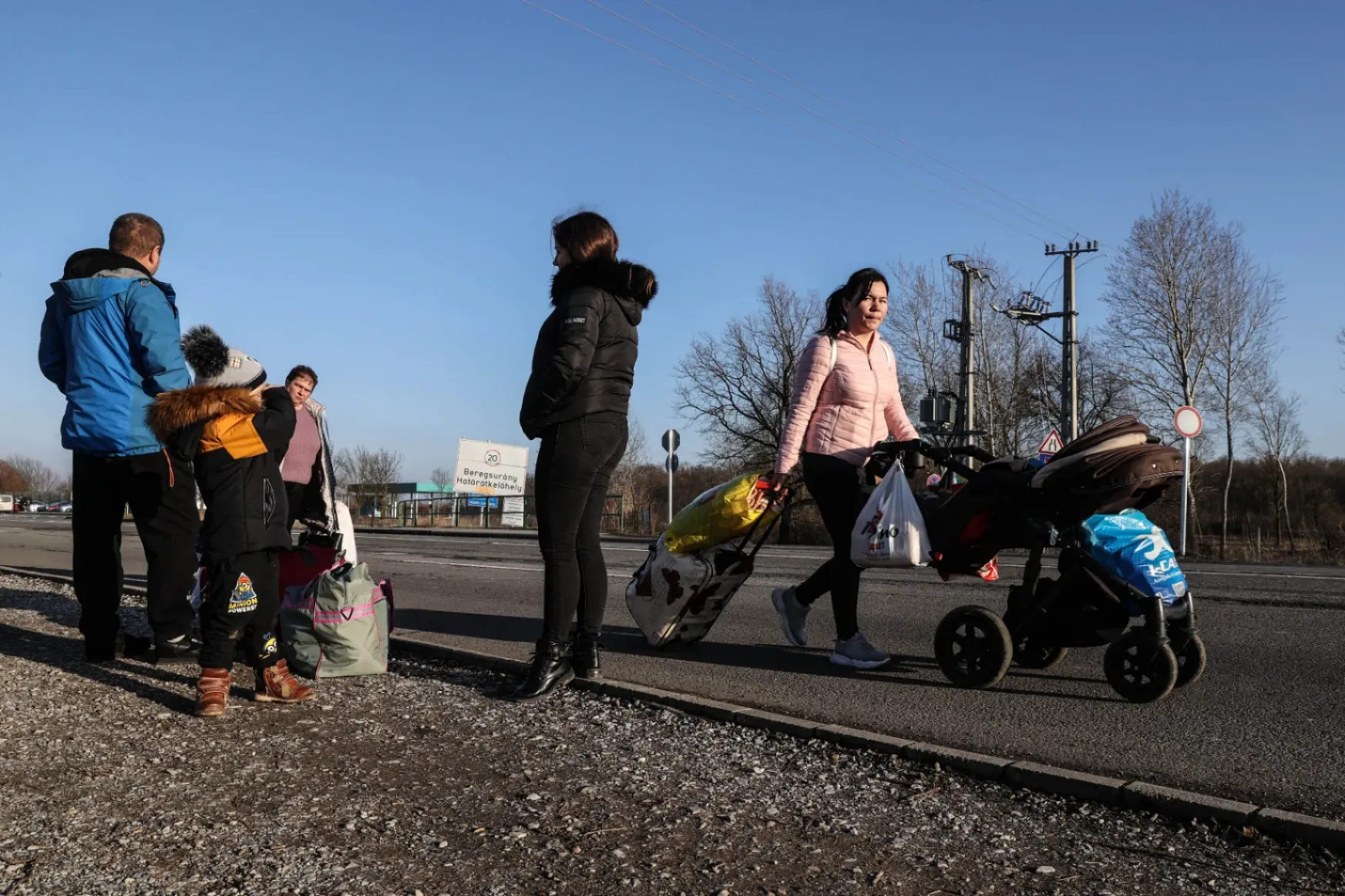 Ukrainian refugees aren't too eager to stay in Hungary, and the state isn't too keen on encouraging them to do so