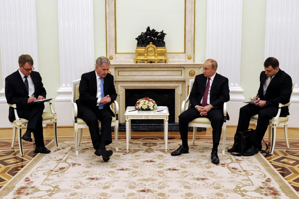 Sauli Niinistö finn és Vlagyimir Putyin orosz elnök találkozója Moszkvában 2021 októberében – Fotó: Mikhail Klimentyev / Sputnik / AFP