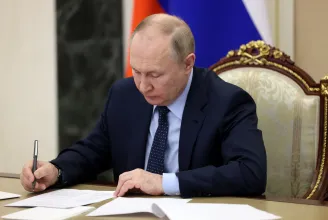 „Hiba lenne”- monda Putyin Finnország elnökének, amikor az értesítette országa NATO-csatlakozással kapcsolatos terveiről