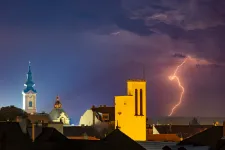 Nagyon szívesen ideírnánk, hogy milyen idő lesz a hétvégén, de nem szeretnénk Döglött Béka díjat kapni