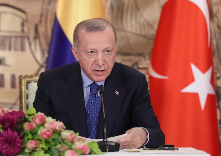 A török elnök Isztambulban 2022. május 20-án – Fotó: Isa Terli / Anadolu Agency / Anadolu Agency via AFP