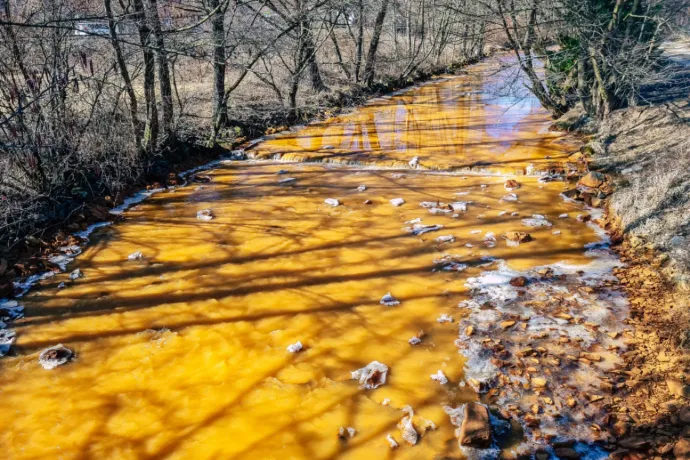 After 90 days of pollutants flowing into the Sajó river’s Slovakian section, Hungary’s Minister of Agriculture reaches out to Slovak colleague for answers