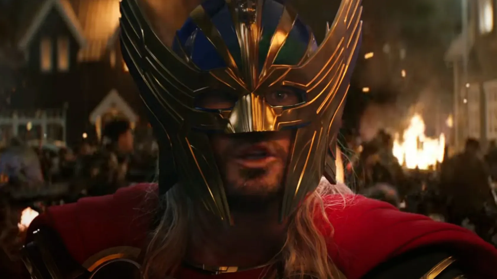 Isteni mészárlás, meztelenkedés és románc az új Thor-film trailerében