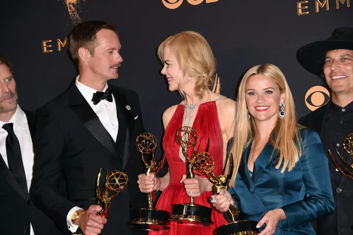 2017-ben, az Emmy-díj-átadón Jeffrey Nordling, Alexander Skarsgård, Nicole Kidman és Reese Witherspoon – Fotó: J. Merritt / Getty Images