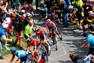 Giro: Peák Barnabás csapattársa nyerte a brutális hegyi szakaszt