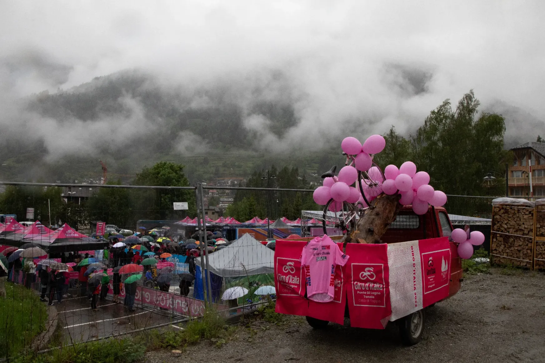 „Végre, ez az igazi Giro-időjárás” – Valter Attila örült az esőnek