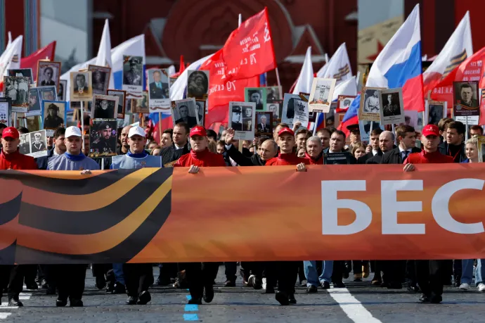 Magyarul terjesztették legtöbben a Kreml győzelem napi propagandáját