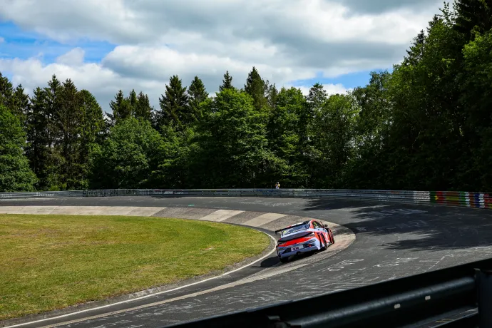 Kettőből kettő: újra az első sorból rajtolhat Michelisz a WTCR-ben