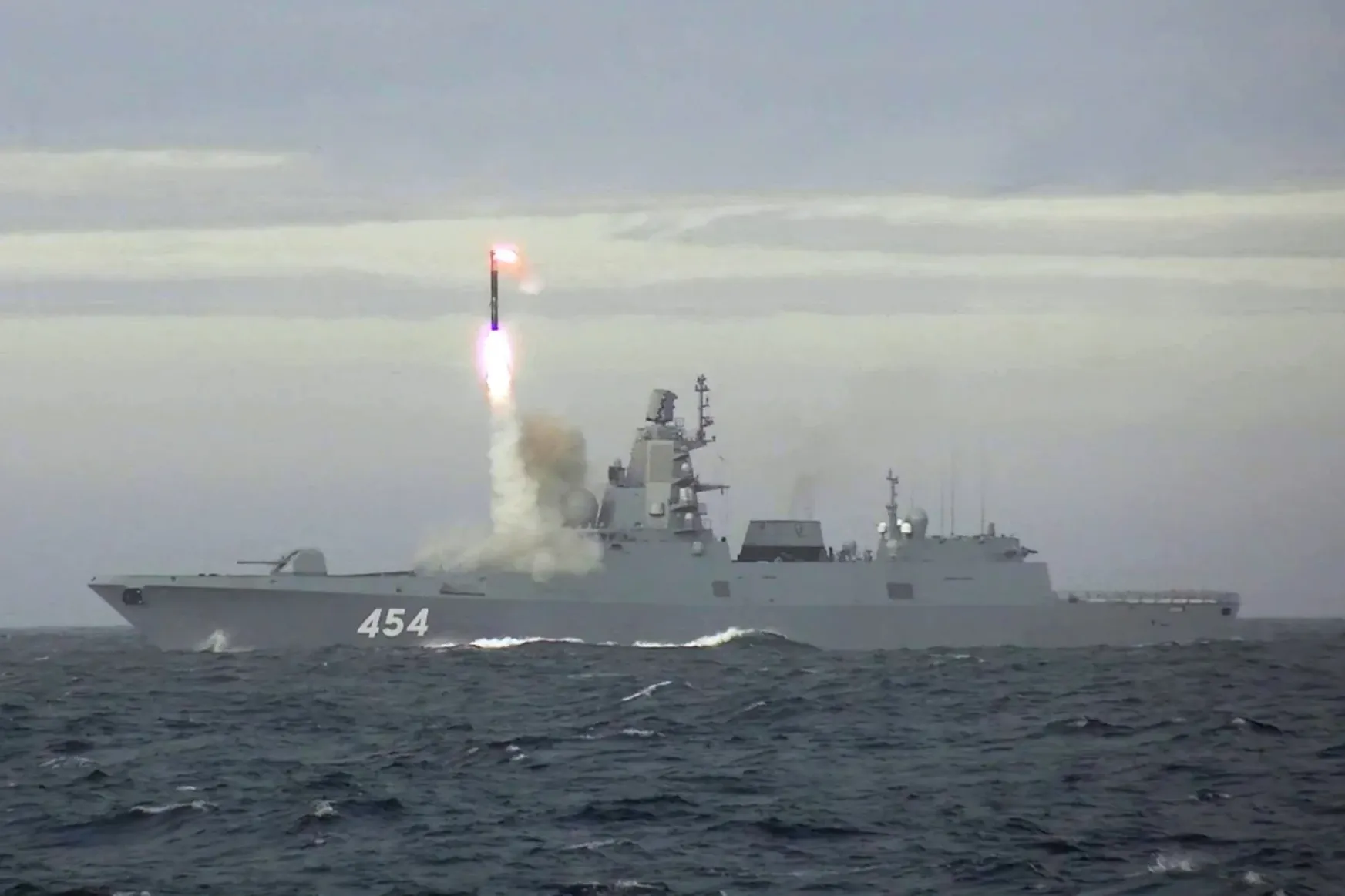 Ezer kilométerre fekvő célpontra lőttek ki rakétát az oroszok, elfoglalták a stratégiai fontosságú Limant