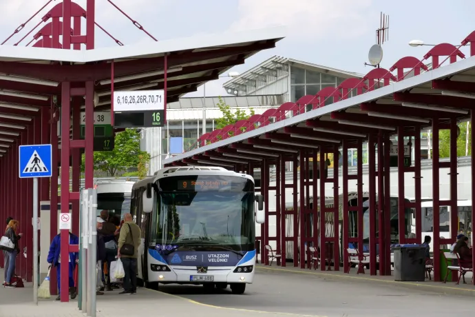 Vidéki buszmenetrendekkel bővült a Google térképe