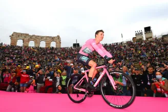 Giro: először született ausztrál győzelem, mindhárom magyar célba ért