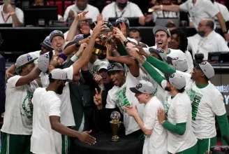 Celtics–Warriors döntő lesz az NBA-ben