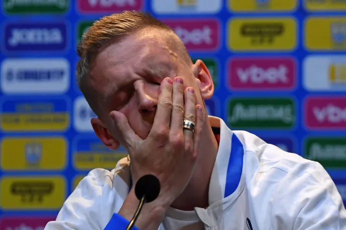 Sírva fakadt az ukrán futballista a sorsdöntő vb-selejtezőjük sajtótájékoztatóján