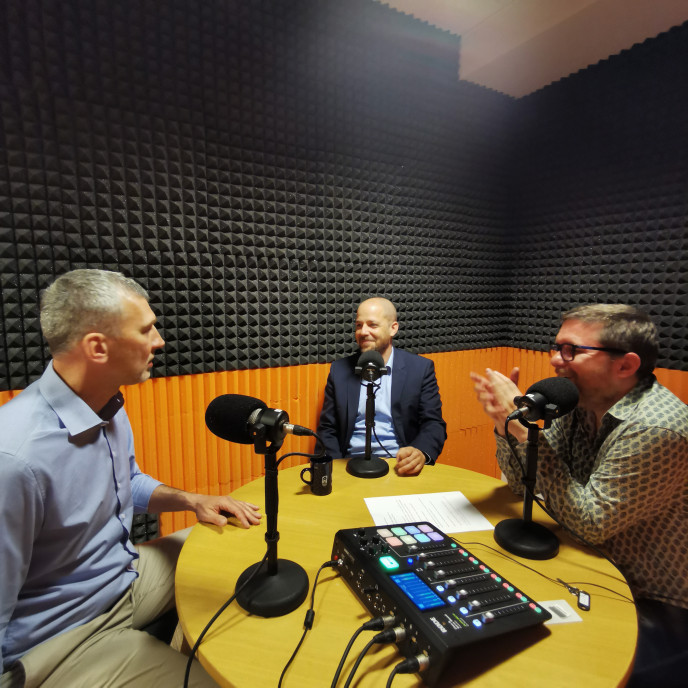 podcast-logo