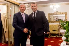 Macron új politikai alakulatot hozna létre, amelyben Cioloș új pártja, a REPER is helyet kap