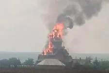 Orosz találat ért egy 16. századi templomot, ami ki is gyulladt