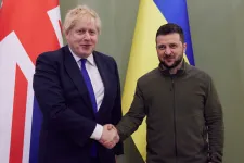 Zelenszkij nagyon örül, hogy Boris Johnson marad a brit miniszterelnök
