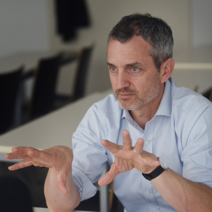 Egy erősen polarizált társadalom esetén nem lehet hatékonyan kormányozni, de ha nincs széttartás, nincs demokrácia