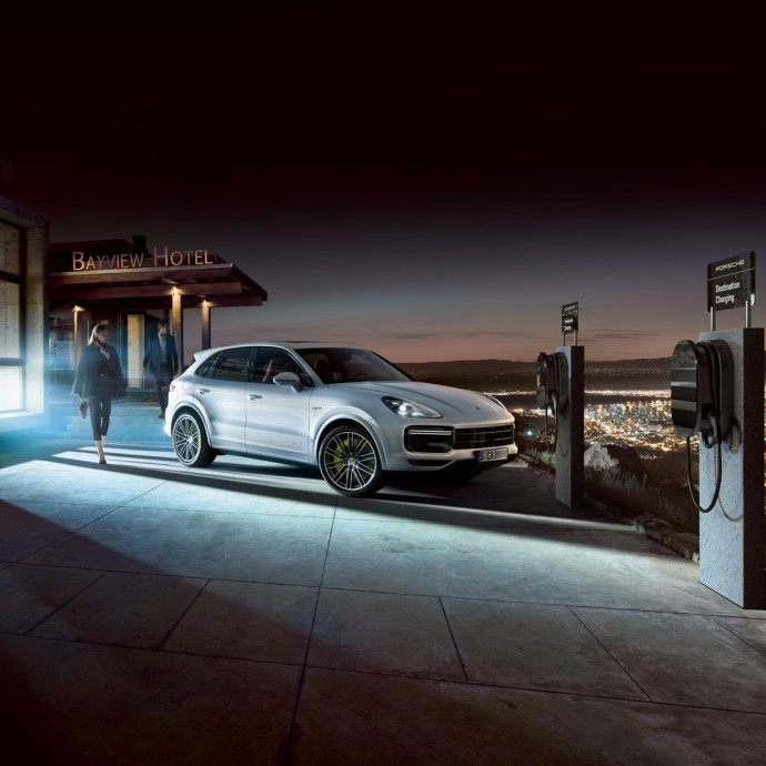 Egy új kor hajnala – a Porsche úttörő szerepe az elektromos autózásban