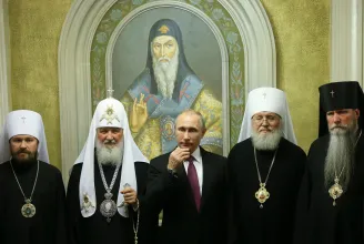 Operatív orosz ortodoxia: kettős kereszt – kettős szerepben