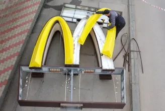 Már vasárnap beköltözik az új hamburgeres gyorsétteremlánc az orosz McDonald's-ok helyére