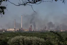 Tűz ütött ki a szeverodonyecki Azot vegyi üzemben, ahol több száz civil bujkál