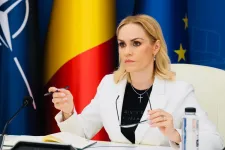 Gabriela Firea az ingyenes vonatozás visszaállítását ígérte a diákoknak