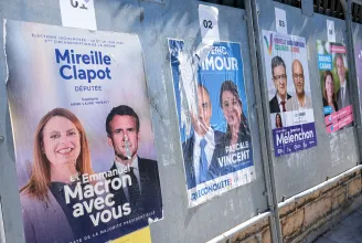 Fej fej mellett végzett szavazatarányban Macron pártszövetsége és a baloldali összefogás