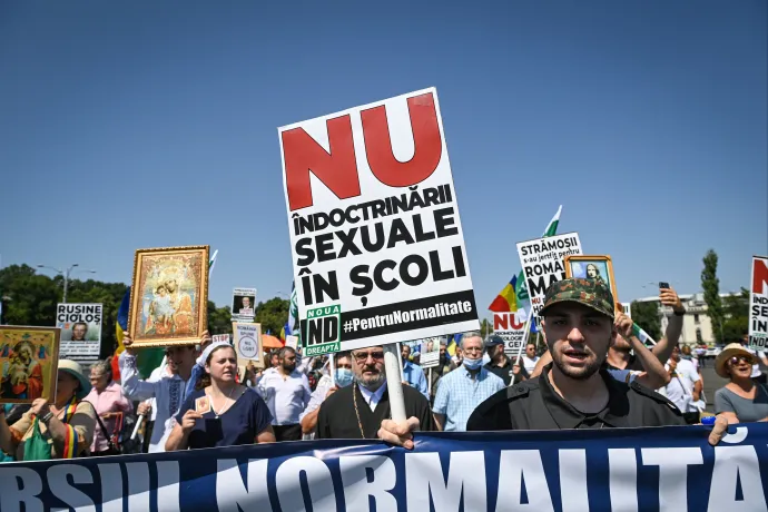 Még jobban korlátoznák a szexuális nevelést az iskolákban: csak 8. osztálytól férhetnének hozzá a diákok