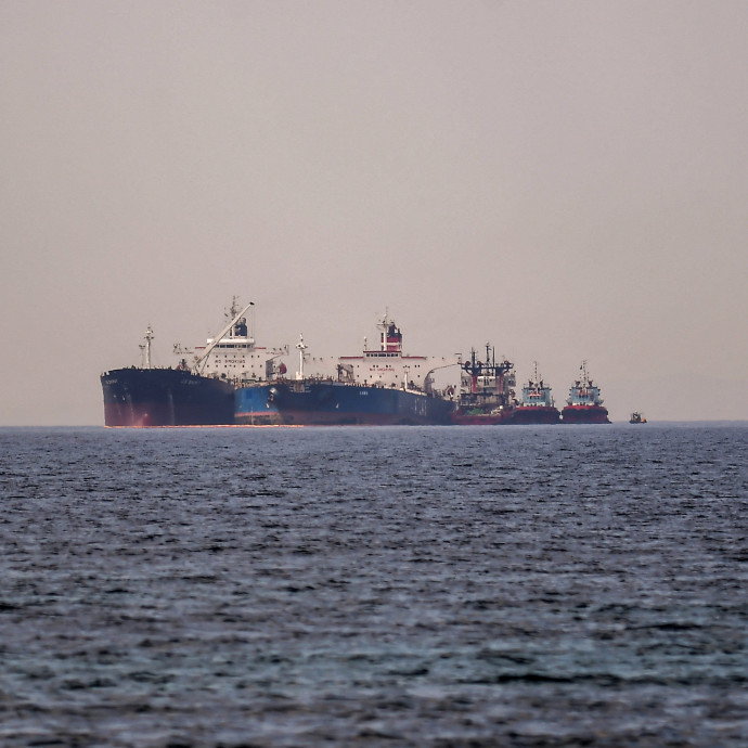 Gúnyt űz az orosz olaj mellőzéséből néhány tanker