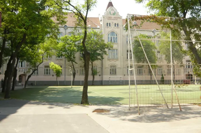 A Kölcsey tanárai is csatlakoznak szeptembertől a budaörsi Illyés polgári engedetlenségéhez