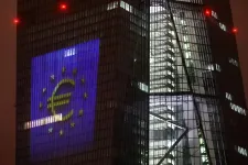 Rendkívüli ülést tart szerdán az Európai Központi Bank