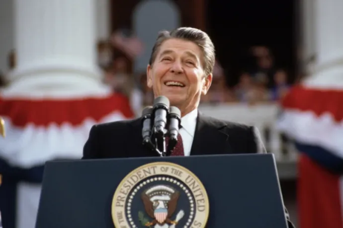 Negyvenegy év után szabadon engedték Ronald Reagan merénylőjét