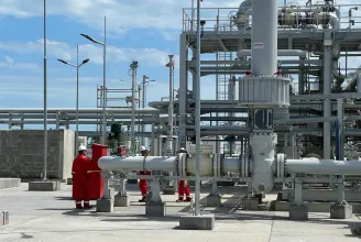 Megkezdődött a kitermelés, szerdán először került fekete-tengeri földgáz a román gázszállítási rendszerbe