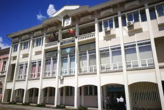 Érvénytelenítette a Brassói Táblabíróság a Kovászna megye zászlaját elfogadó kormányhatározatot