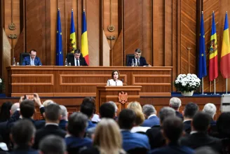 Megtartotta közös ülését a Moldovai Köztársaság és Románia parlamentje