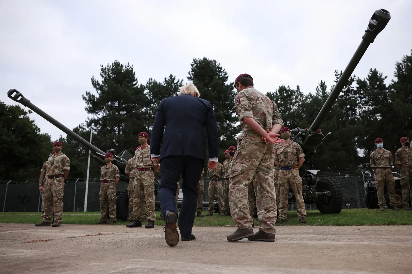 Szexorgiát tartott egy brit ejtőernyős egység, büntetésből kimaradnak egy NATO-hadgyakorlatból