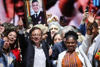 Korábbi gerillaharcosból lett Kolumbia első baloldali elnöke