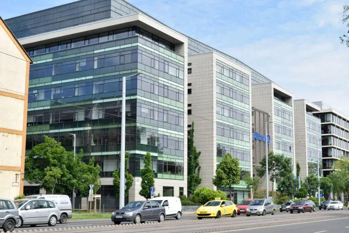 Az MNB 61 millió forintos bírságot szabott ki az Allianz Biztosítóra