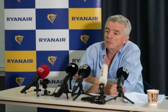 A Ryanair bocsánatkérésre szólította fel Nagy Mártont