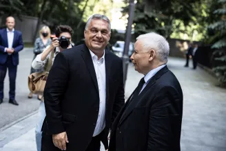 Lemond a lengyel kormányfőhelyettesi posztról Orbán egykori legszorosabb szövetségese