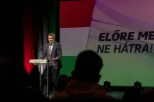 Vármegyére nevezné át a megyéket a Fidesz frakcióvezetője