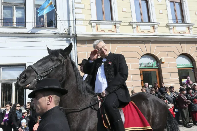 Főlovász, titkos kancellár, asztalnokmester – van még ott más is, ahonnan az ispánok jöttek