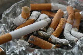 Adóemelésekre készül a kormány: drágább lehet a cigaretta és a cukros italok, nőhet az osztalékadó