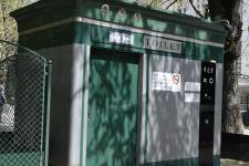 Európai átlagot tekintve Budapesten drágák és ritkák a nyilvános illemhelyek, pedig közegészségügyi okokból is szükség volna többre