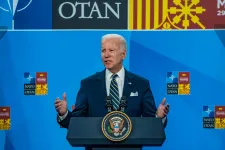 Biden újabb 800 millió dolláros katonai támogatást nyújt Ukrajnának