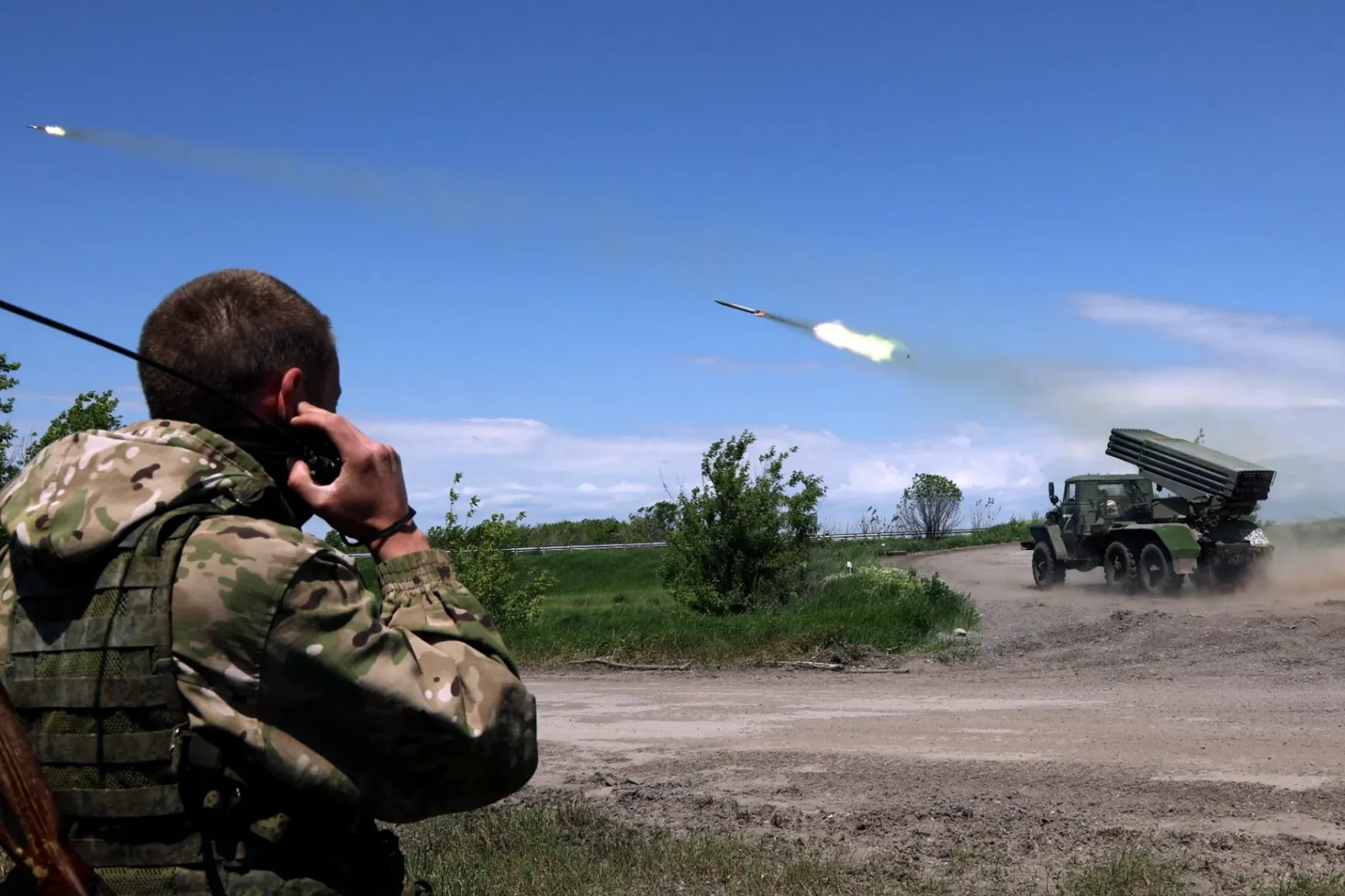 Nem fognak megpihenni az oroszok, folytatják az ukránok felőrlését keleten