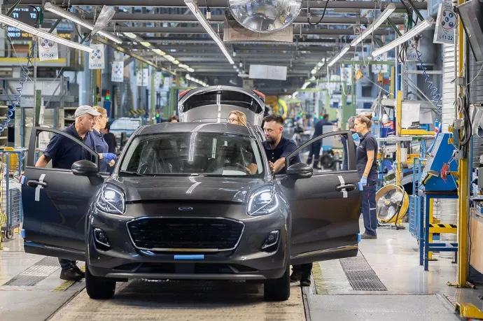 Nem mindenki örül annak, hogy új tulajdonosa lett a craiovai Ford üzemnek