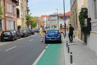 Kicsit rázósak, de legalább vannak: bicikliutakat teszteltünk Kolozsváron